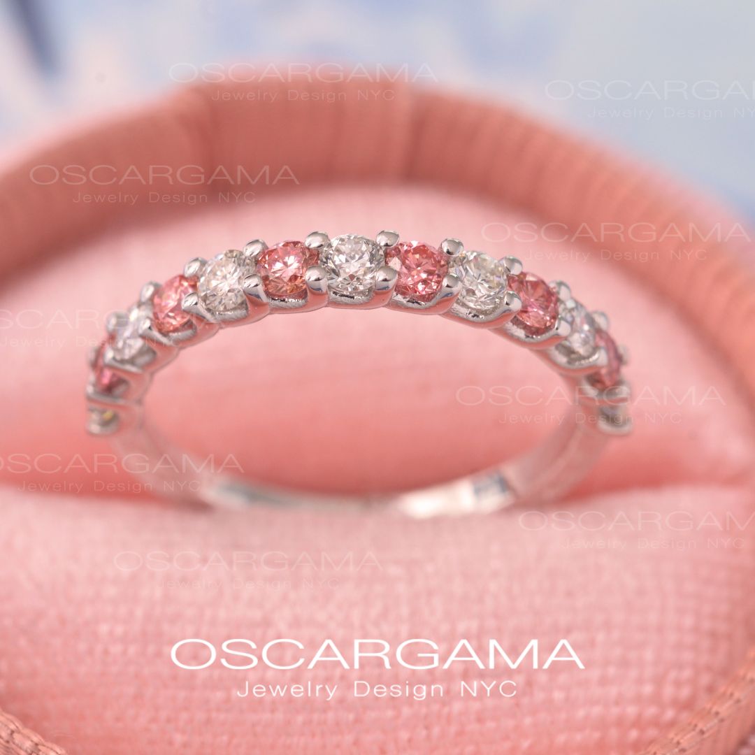 Wedding Band Common Prong Pink & White Diamonds 1ct