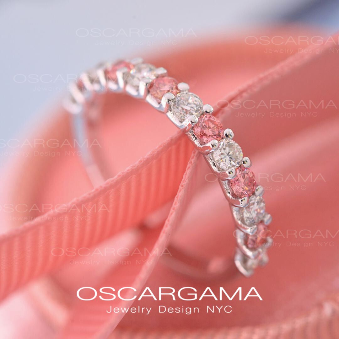 Wedding Band Common Prong Pink & White Diamonds 1ct