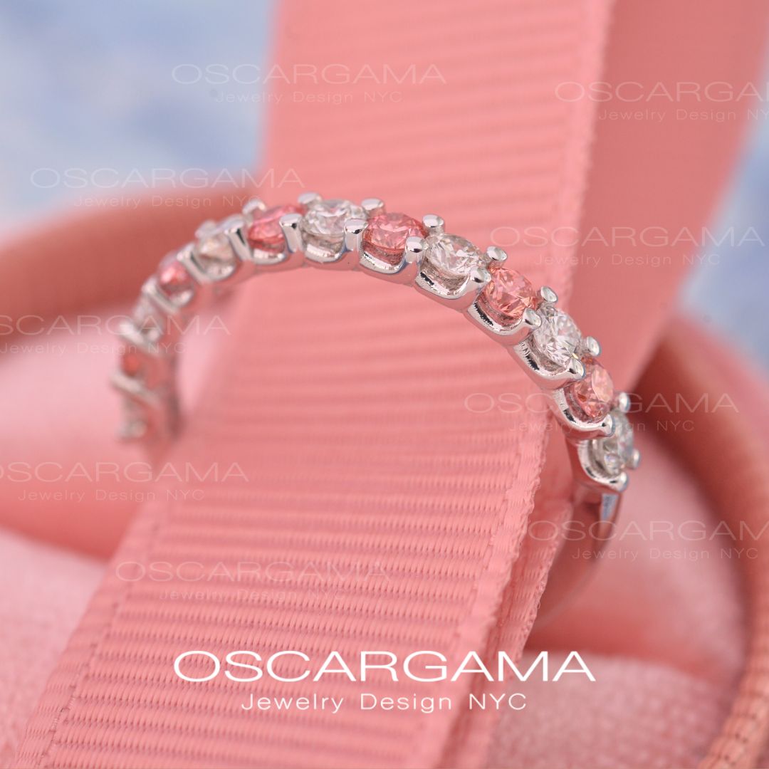 Wedding Band Common Prong Pink & White Diamonds 1ct