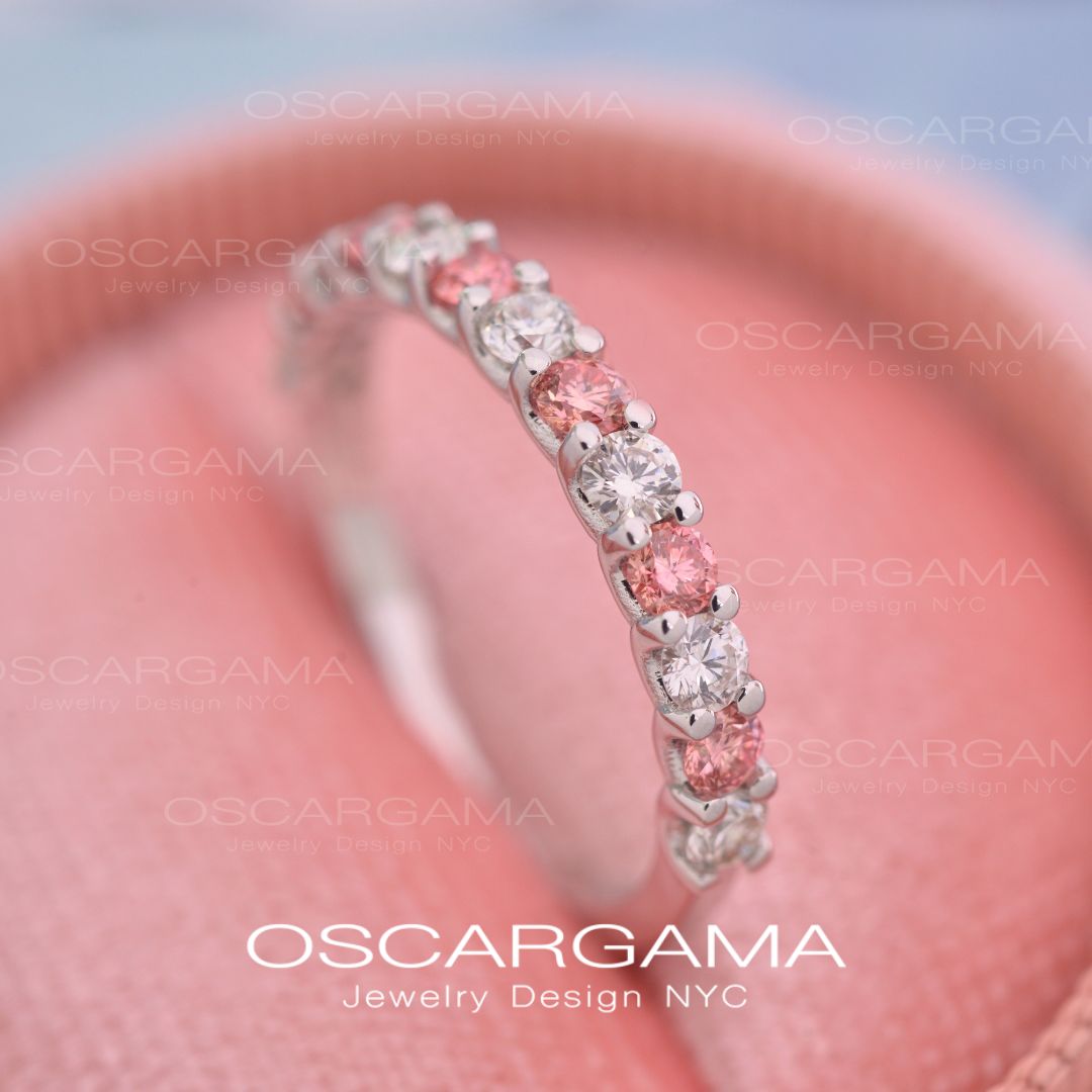 Wedding Band Common Prong Pink & White Diamonds 1ct
