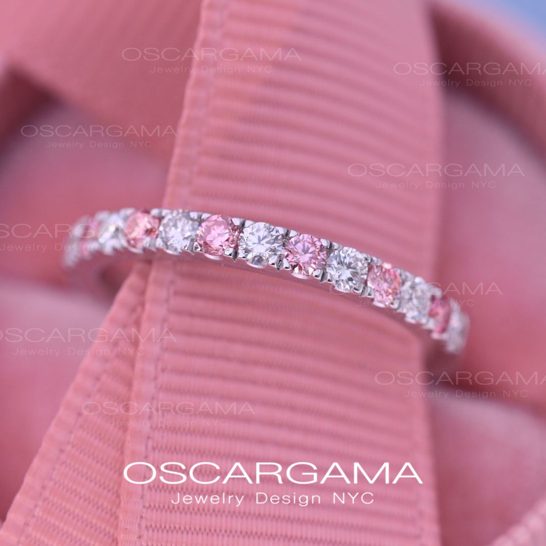 Wedding band with pink diamonds and white diamonds lab CVD in 14k gold