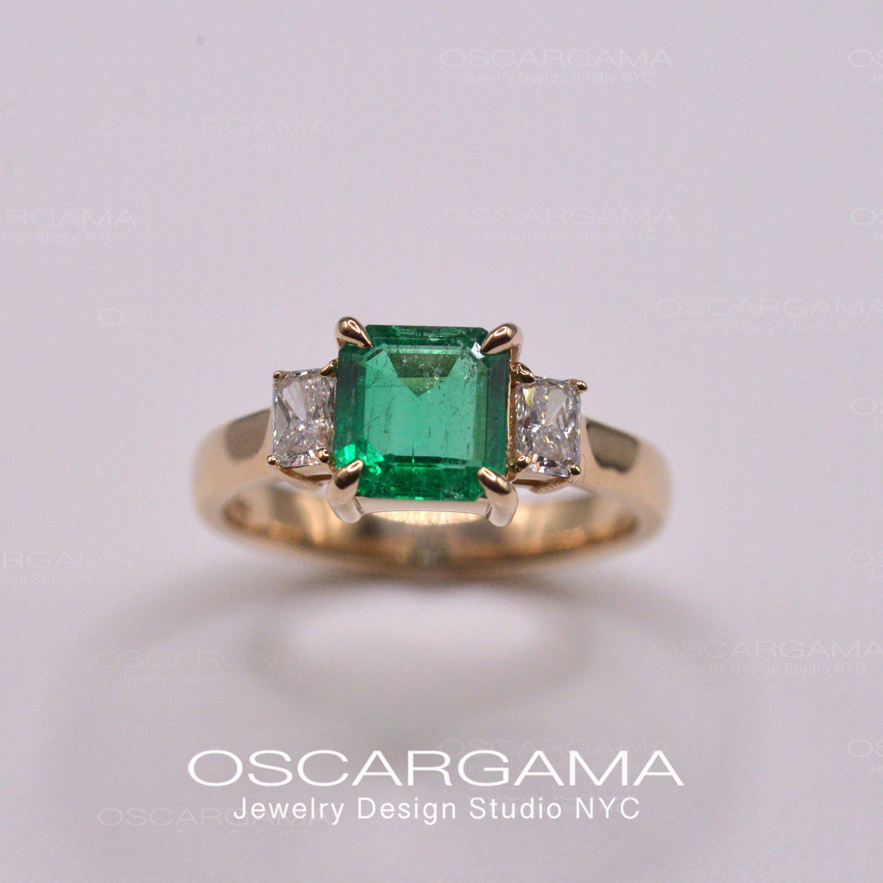 natural green emerald engagement ring in yellow gold