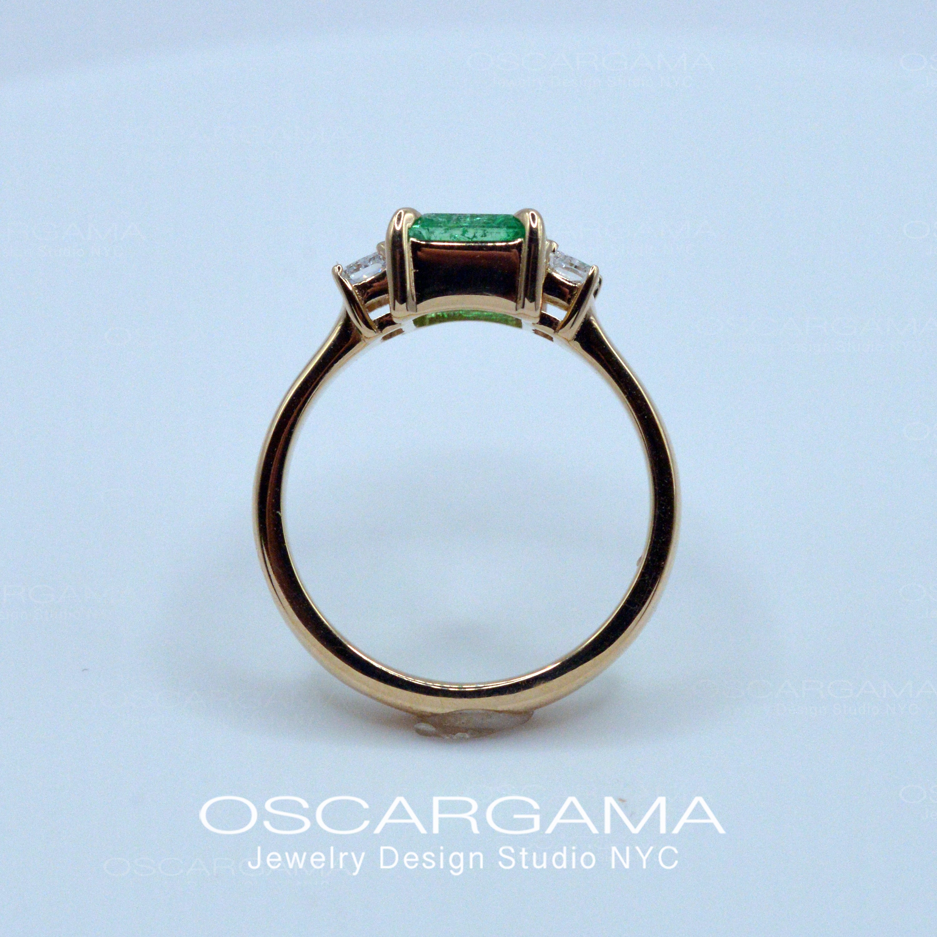 natural green emerald engagement ring in yellow gold