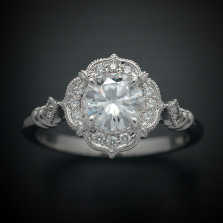 Lyzzy vintage inspired round engagement ring in white gold