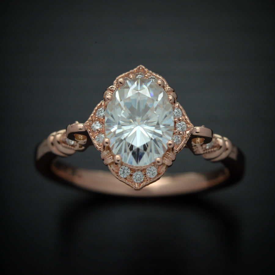 Oval Halo vintage look engagement ring in rose gold