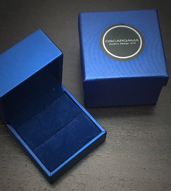 engagement ring blue box